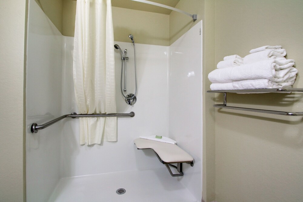 Cobblestone Inn Suites Schuyler Ne 15/62