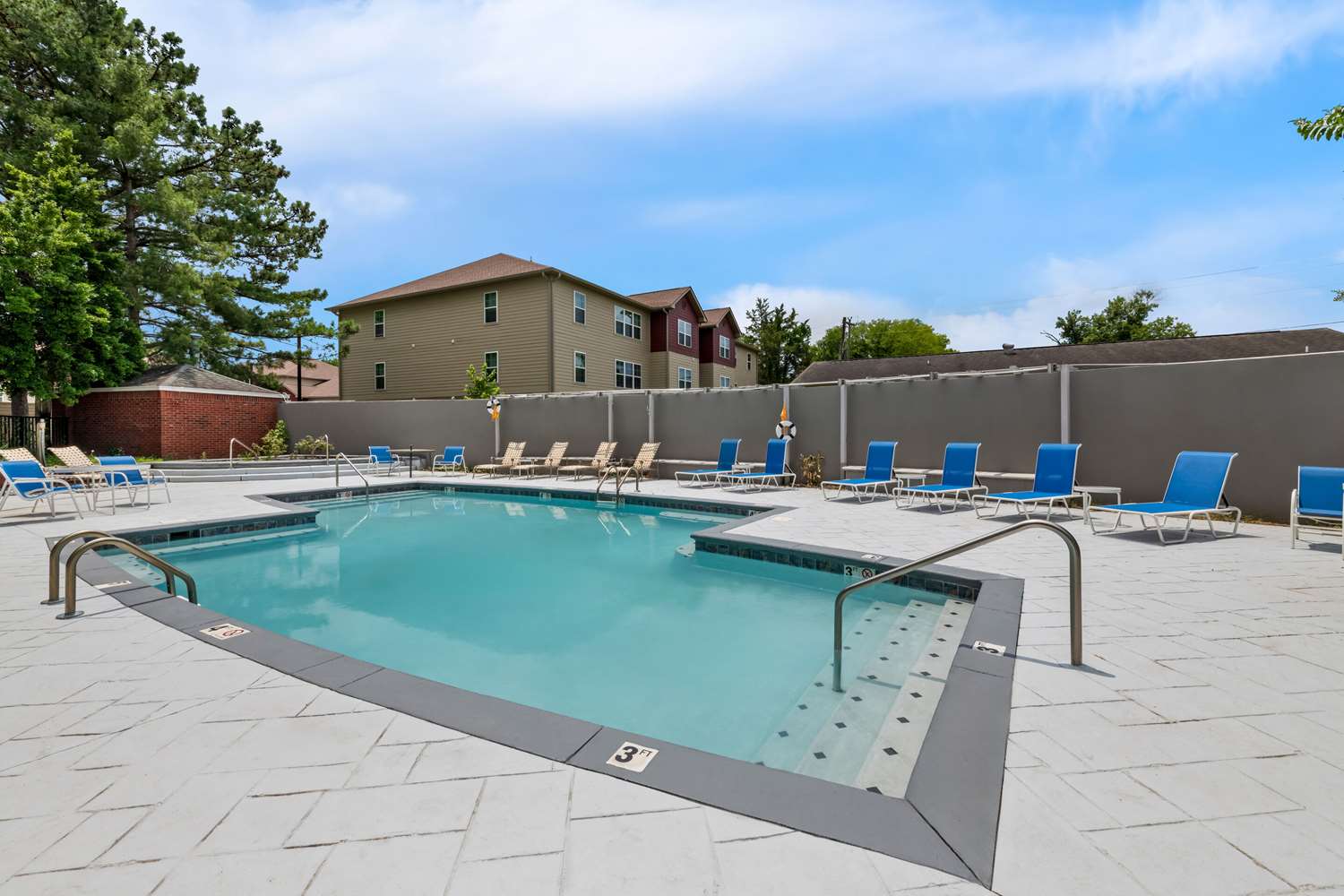 Sleep Inn & Suites Pigeon Forge - Downtown 42/43