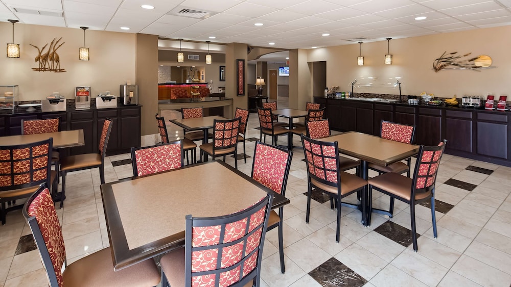 Best Western Plus Ambassador Suites Venice 35/40