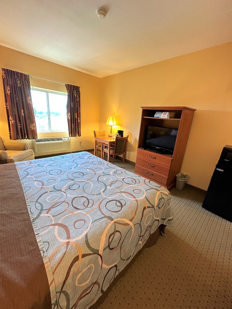 Standard, King Bed