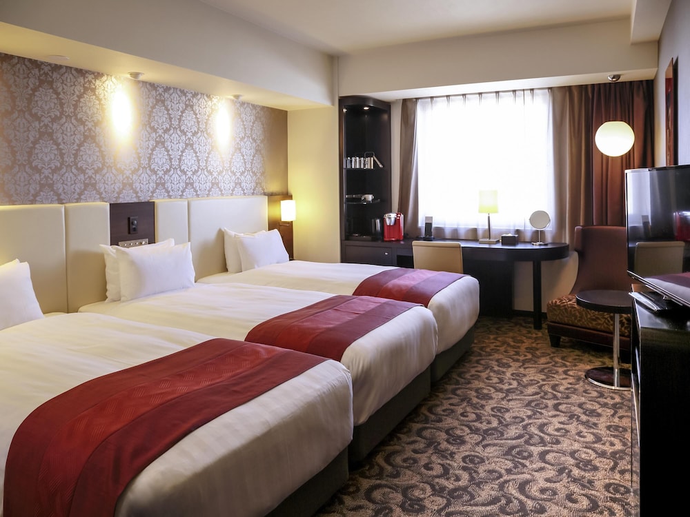SUPERIOR, TRIPLE, 3 BEDS