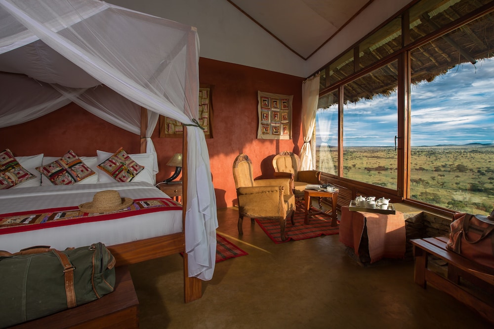 Serengeti Simba Lodge 6/30