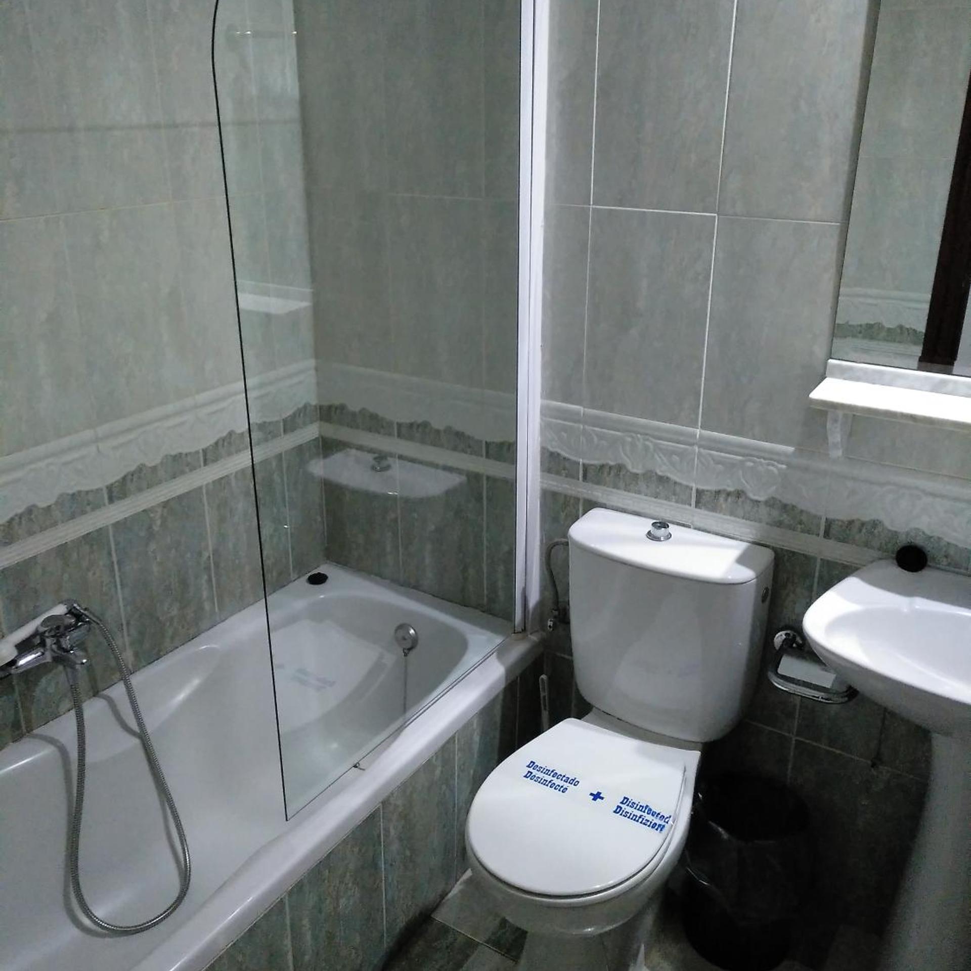 Hotel Nuevo Ara 46/49
