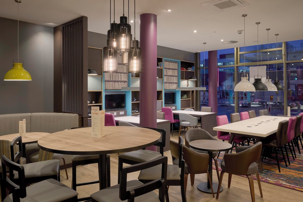 Premier Inn Stuttgart Zuffenhausen 30/44
