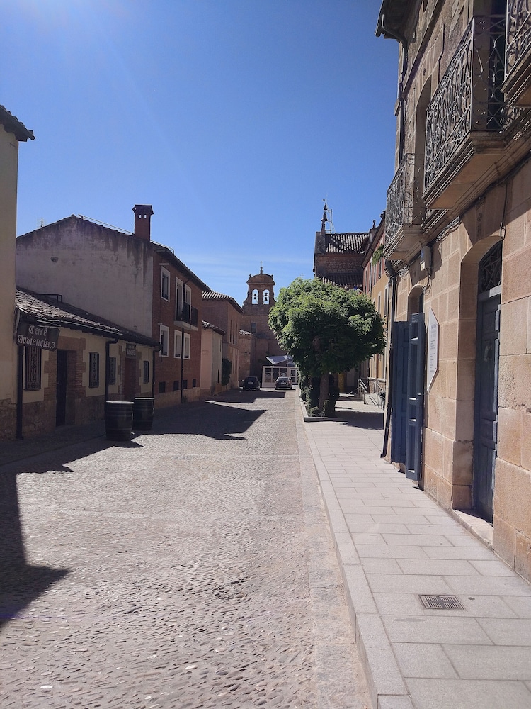 POSADA DE EUFRASIO 54/59