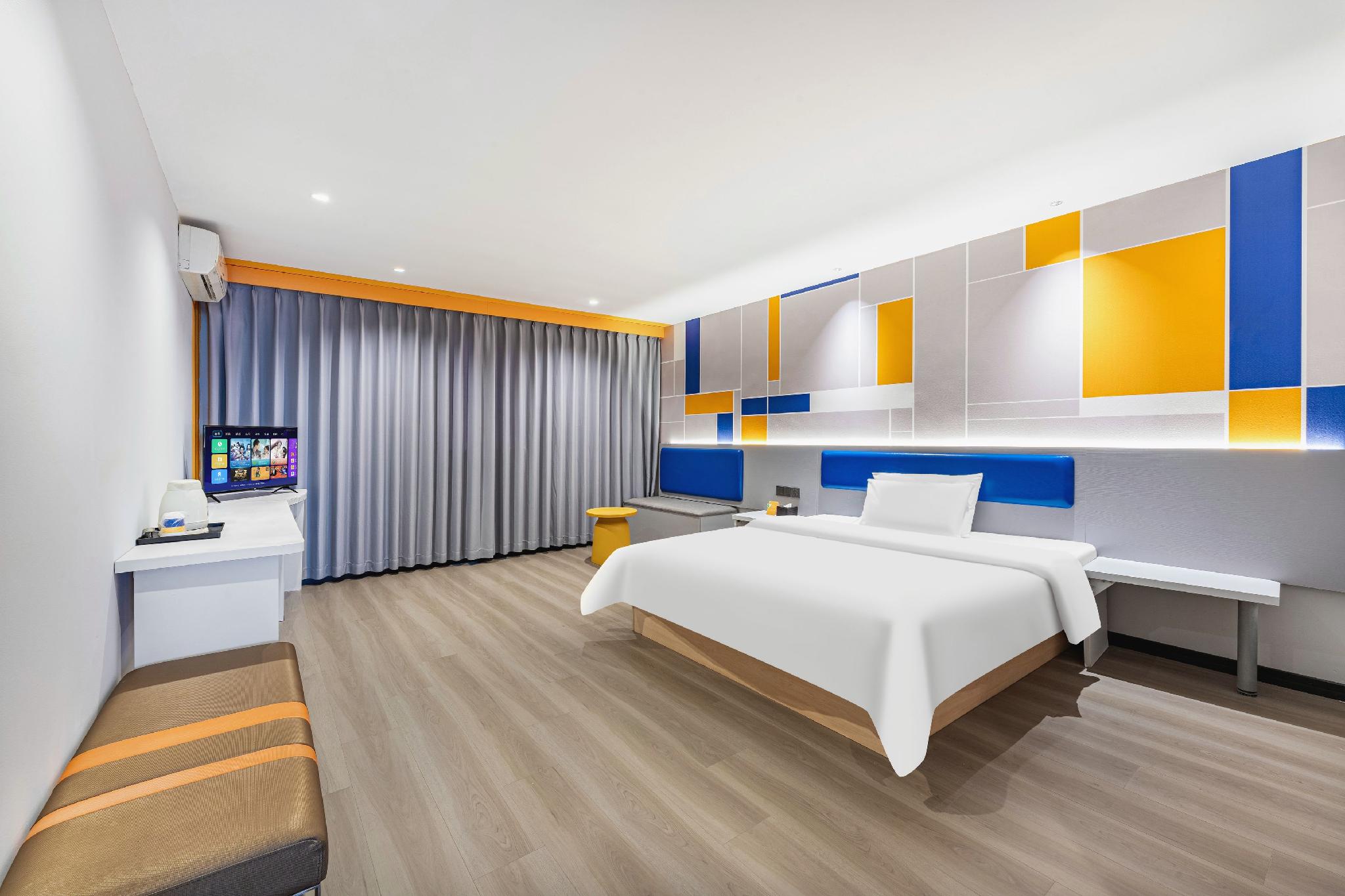 7 Days Inn (Guangzhou Shijing Jinbi Xincheng) 21/32