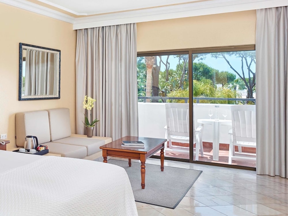 Ria Park Garden Hotel 6/67