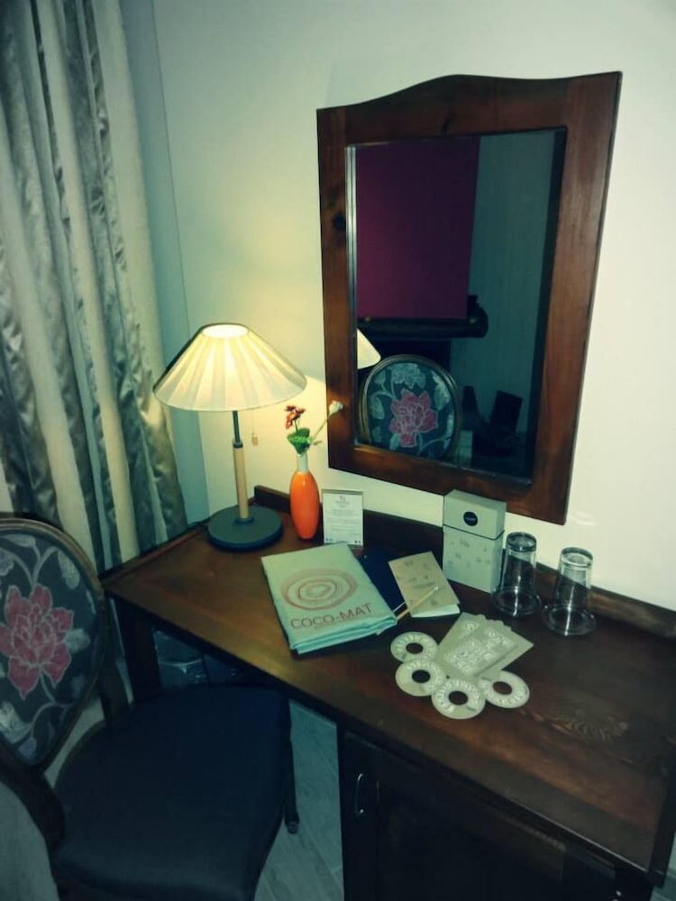 Hotel Rodovoli 41/50