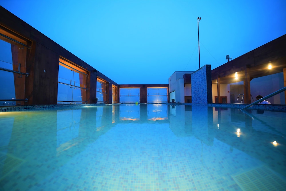 Hotel La New Delhi 25/40