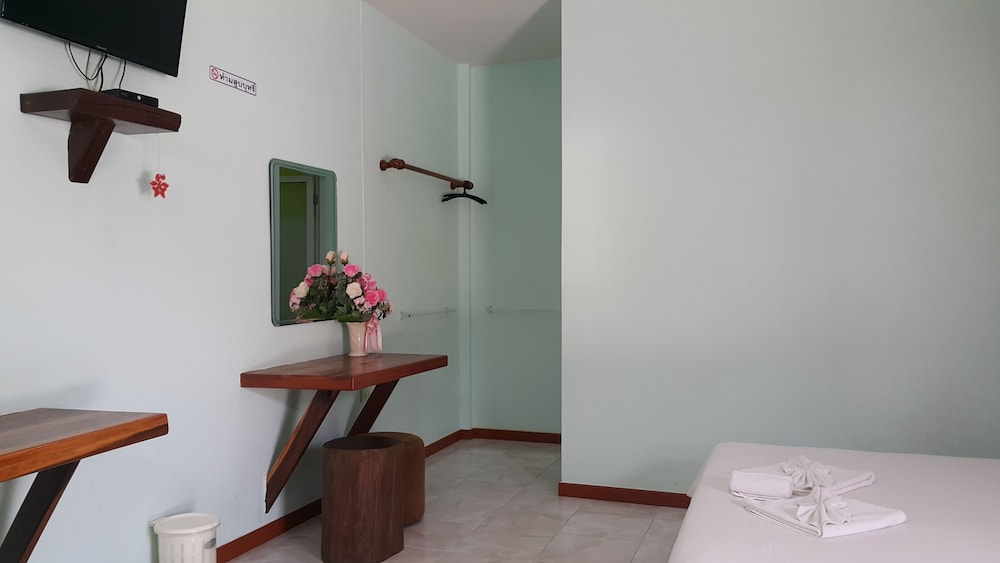 Garden House Resort 14/27