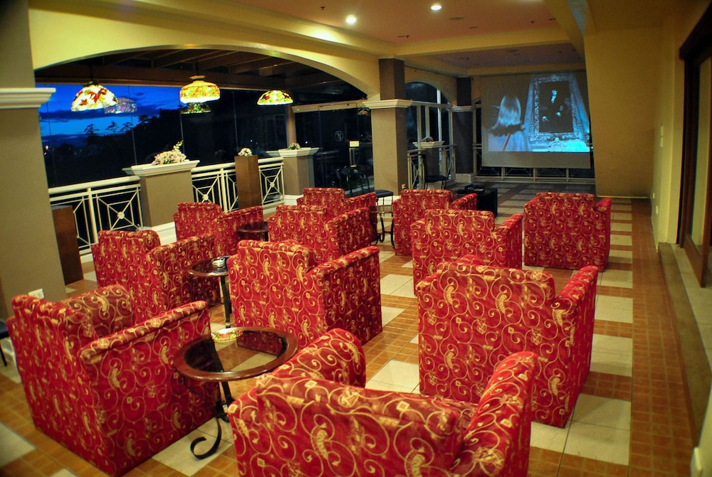 Hotel Elizabeth Baguio 63/69