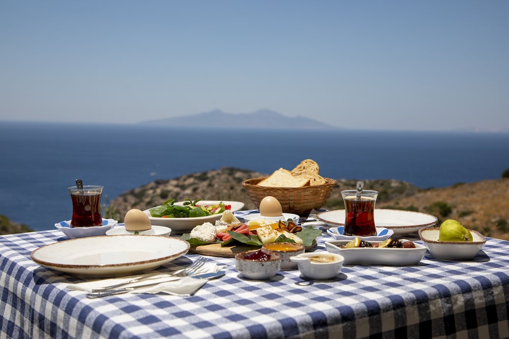 Goknar Knidos Otel 49/50