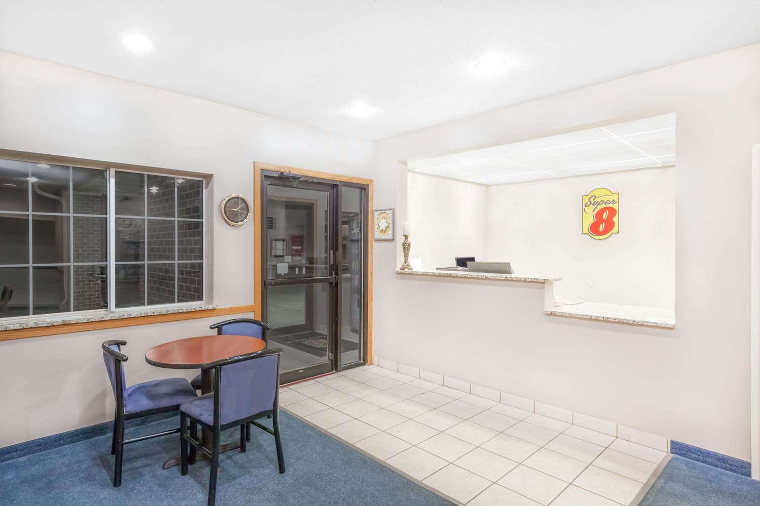 Forest City Inn 2/5