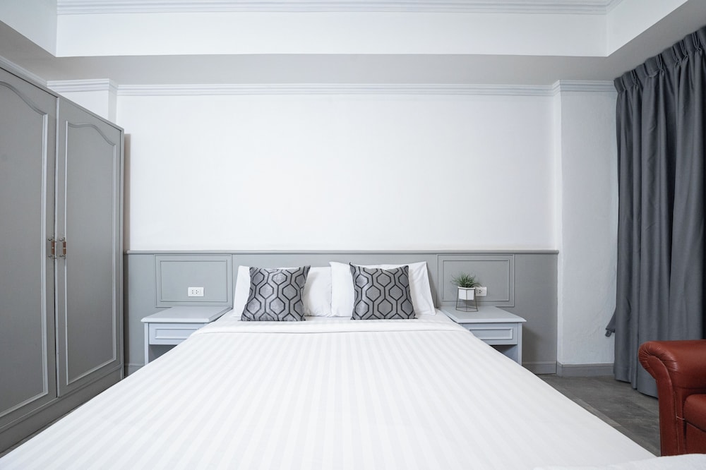STANDARD, DOUBLE BED