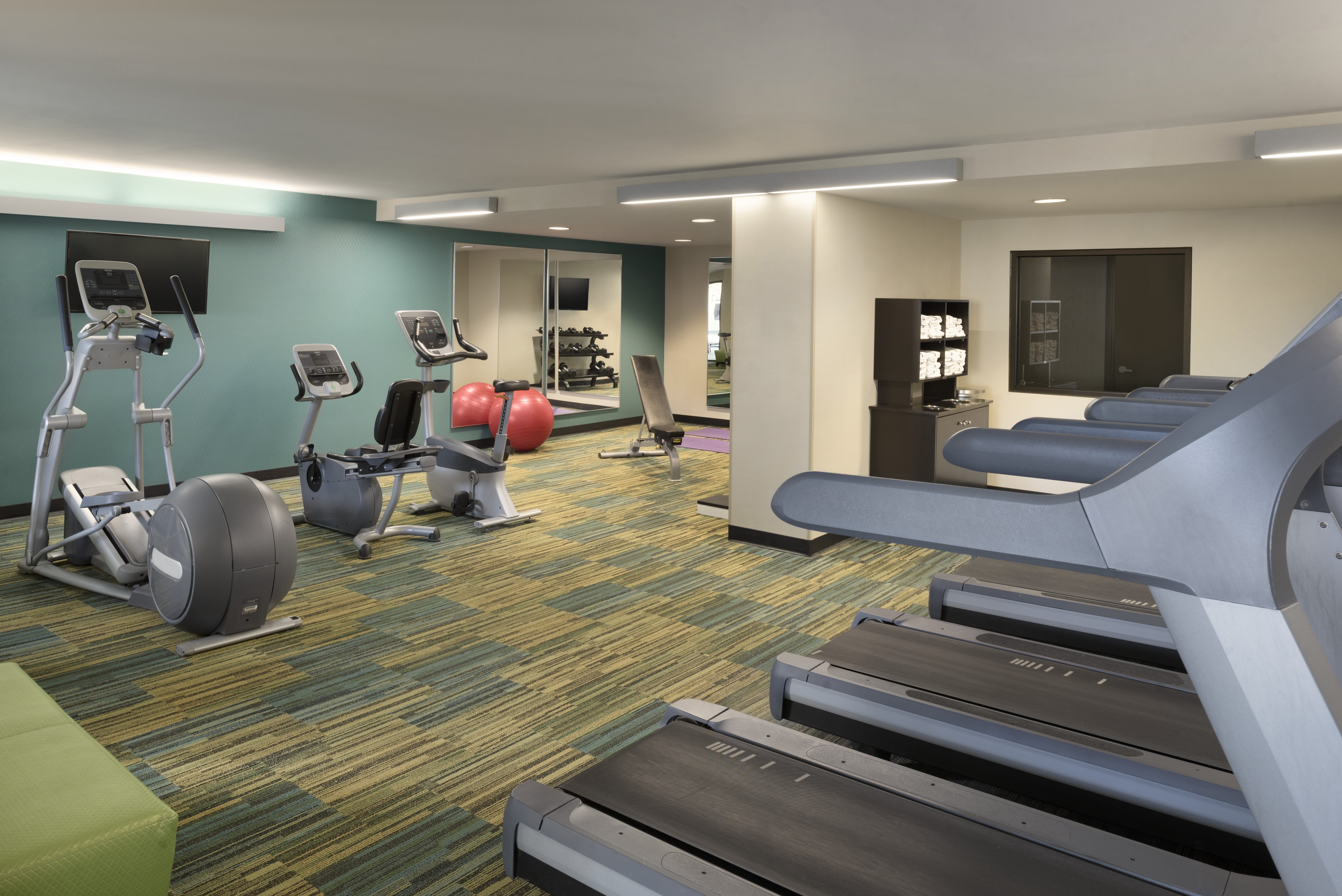 Holiday Inn Hotel And Suites Duluth Downtown 39/76