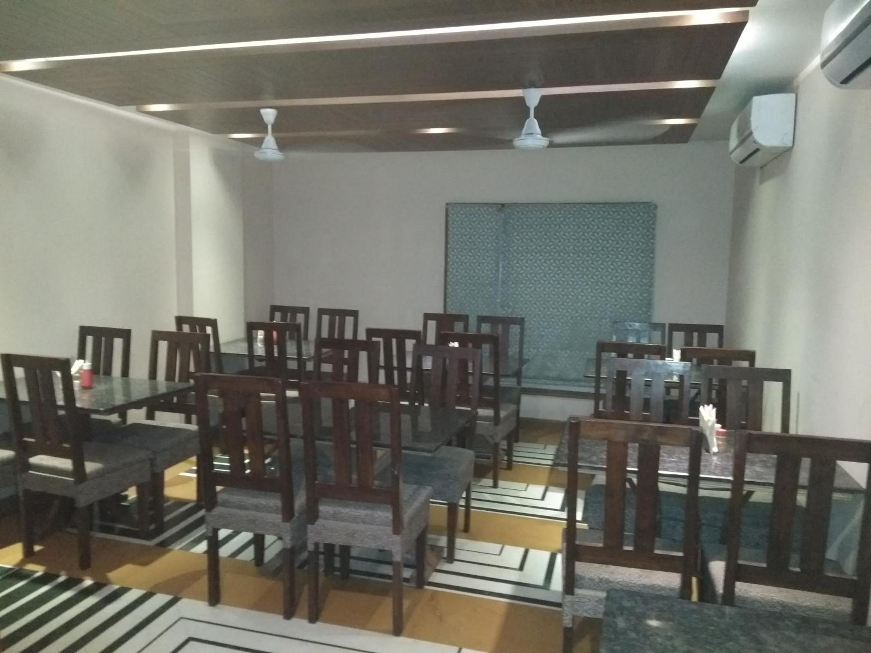 Hotel Shalimar Palace 26/29
