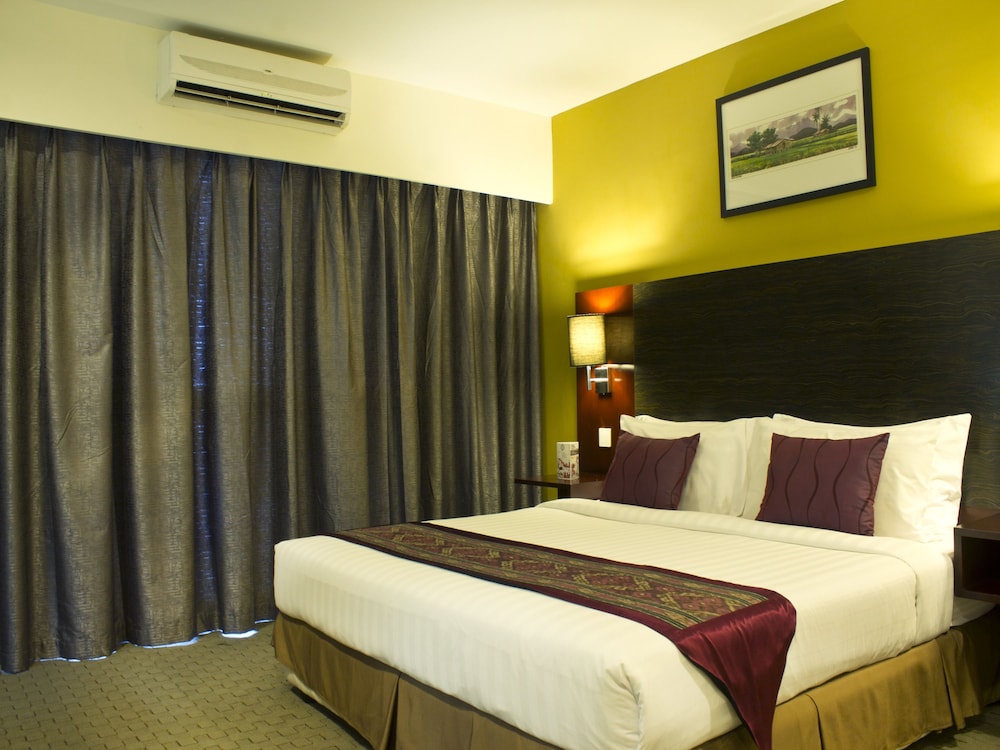 Ming Garden Hotel And Residences 20/69