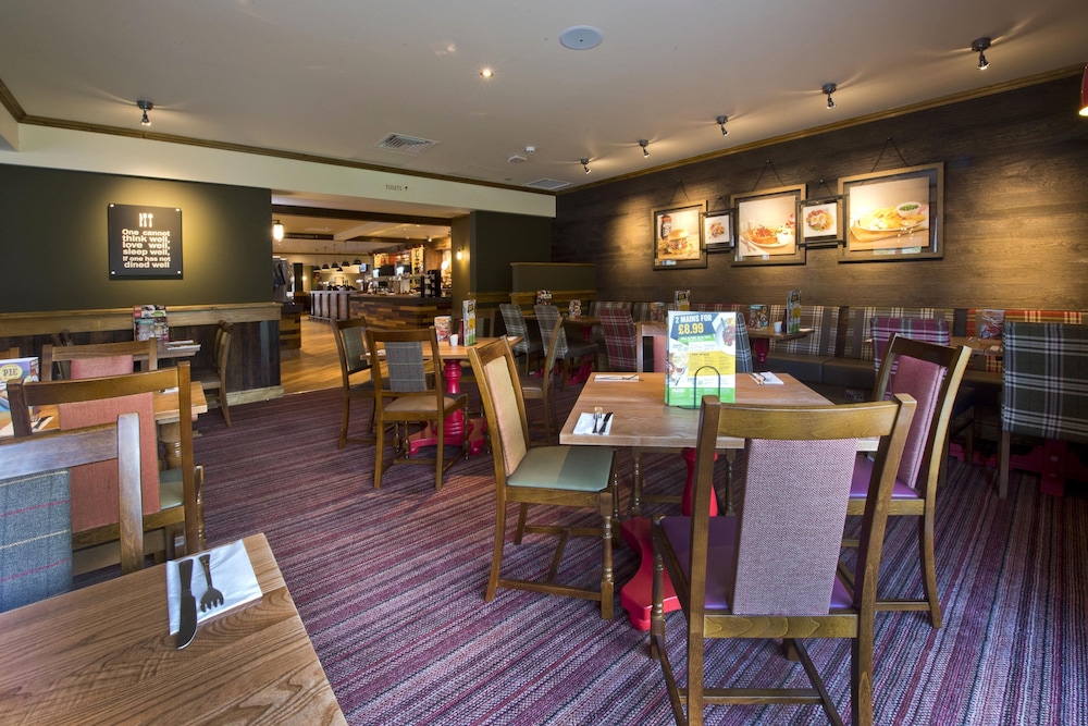 Premier Inn Abergavenny 26/41
