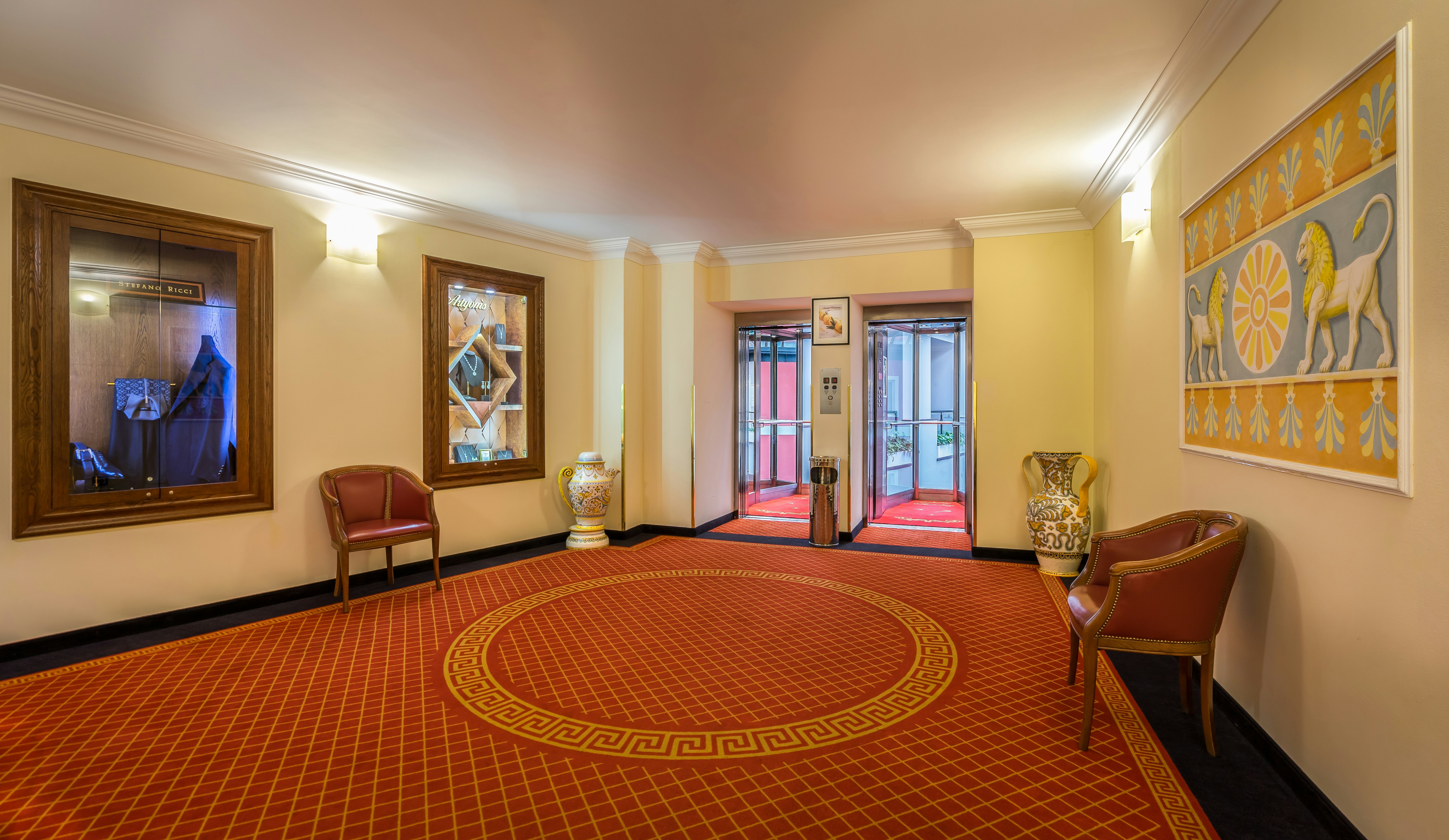 GRAND HOTEL YEREVAN 31/65