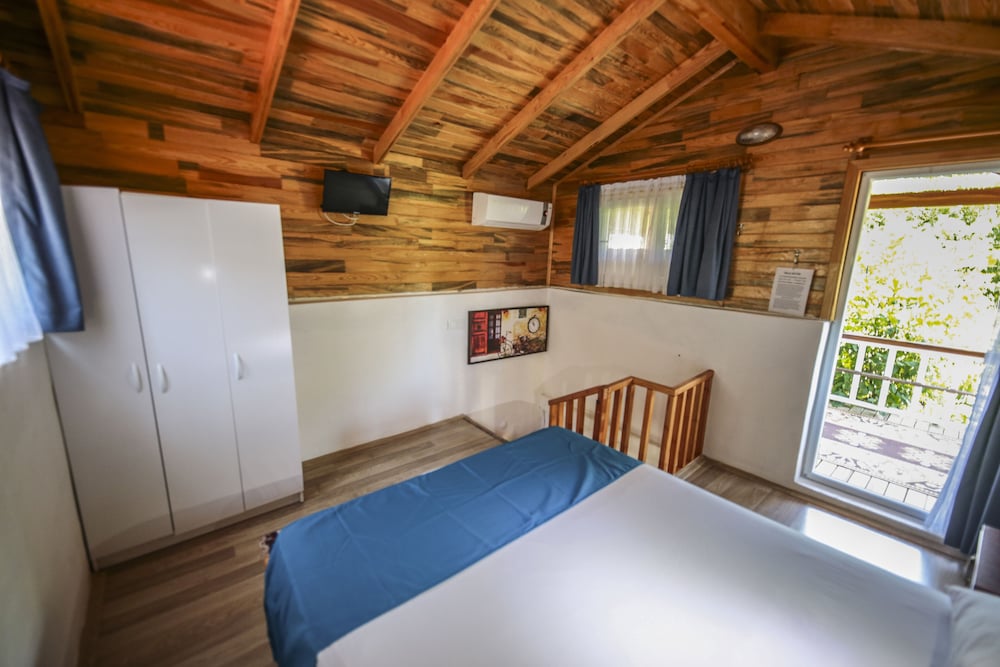 Cirali Villa Zeytin 7/50
