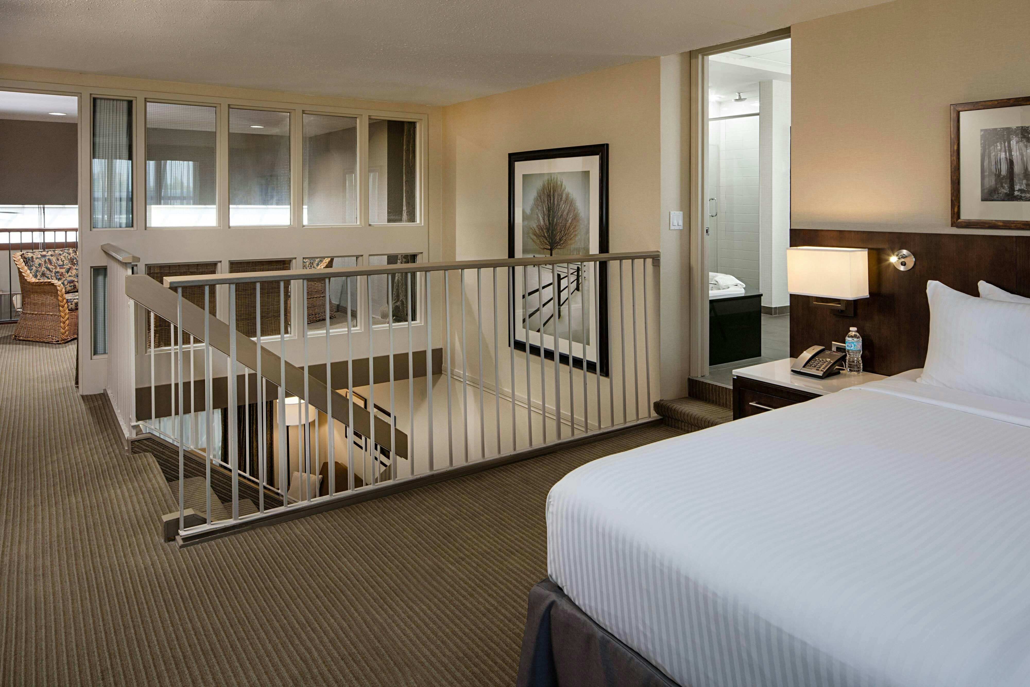 Delta Hotels By Marriott Calgary South 6/26