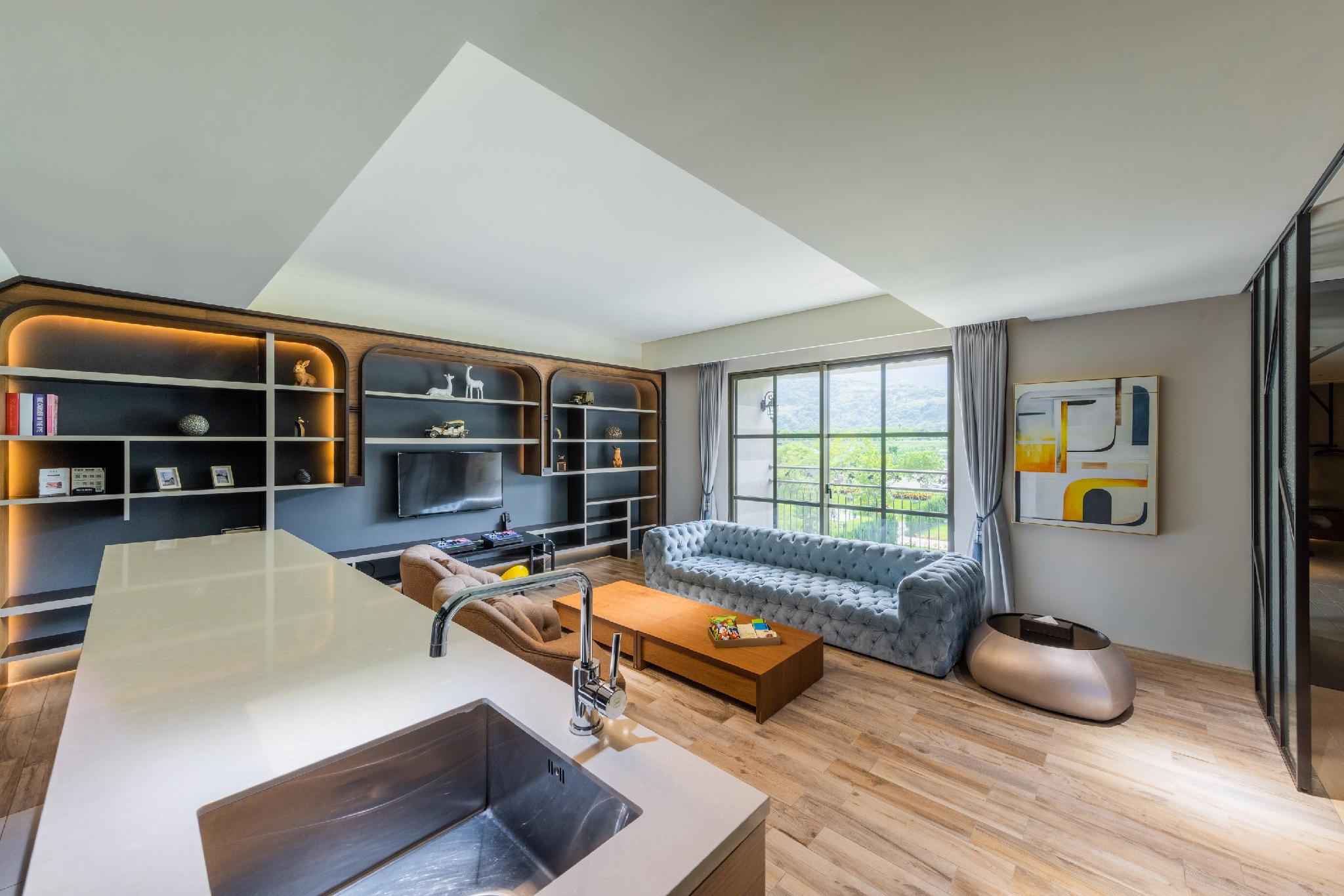 Family Suite, Castle