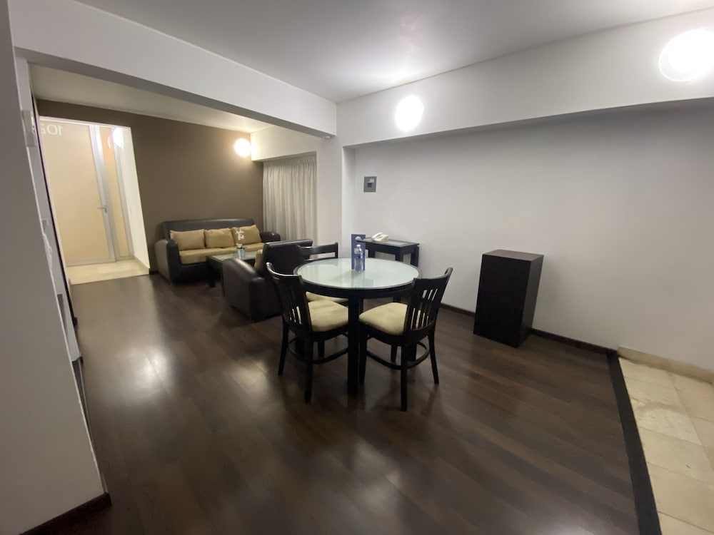 Suites Teca Once 51/62