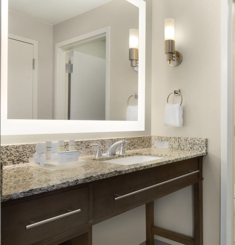Homewood Suites By Hilton Moab 9/37