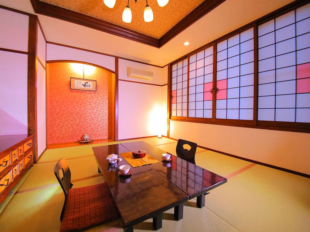 Hotel Claire Higasa 33/47