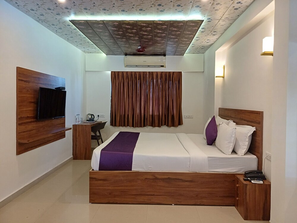 VITS Daman Devka Beach 8/47