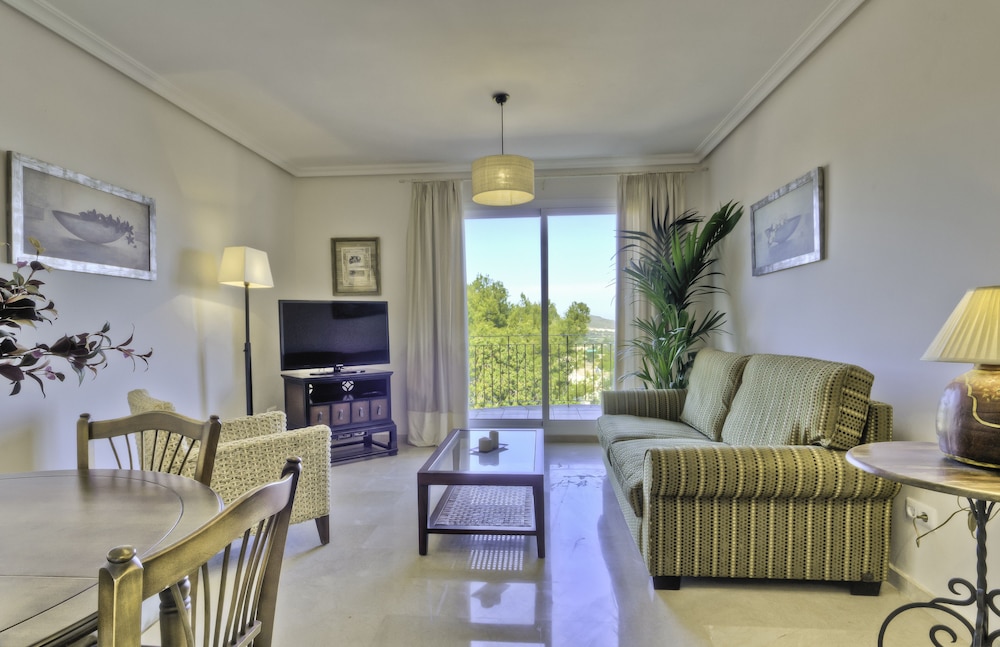 Montemares Golf Luxury Apartments 33/50