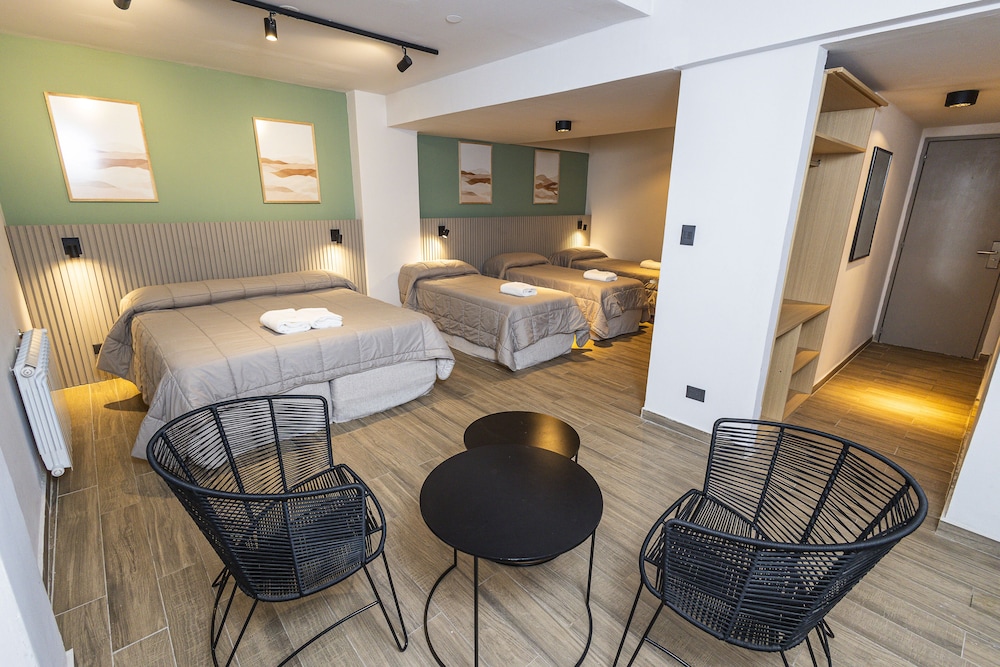 M383 Hotel Bariloche 35/47