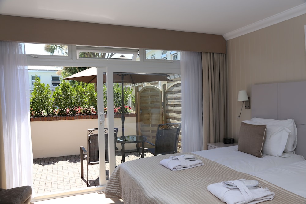 HOTEL LA PLACE 17/66