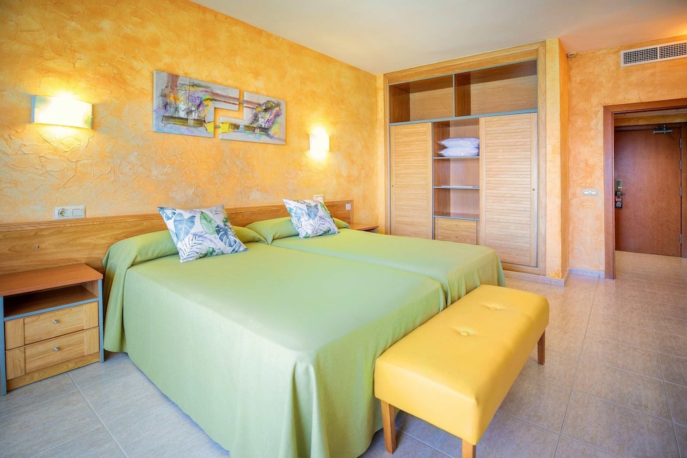 Hotel Servigroup La Zenia 16/50