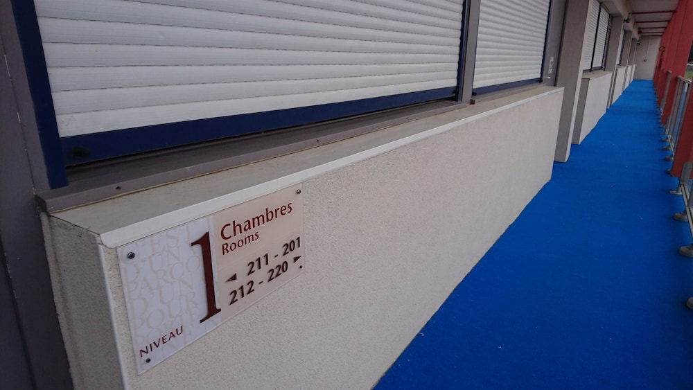 HOTEL KYRIAD TOULOUSE SUD - ROQUES 20/50