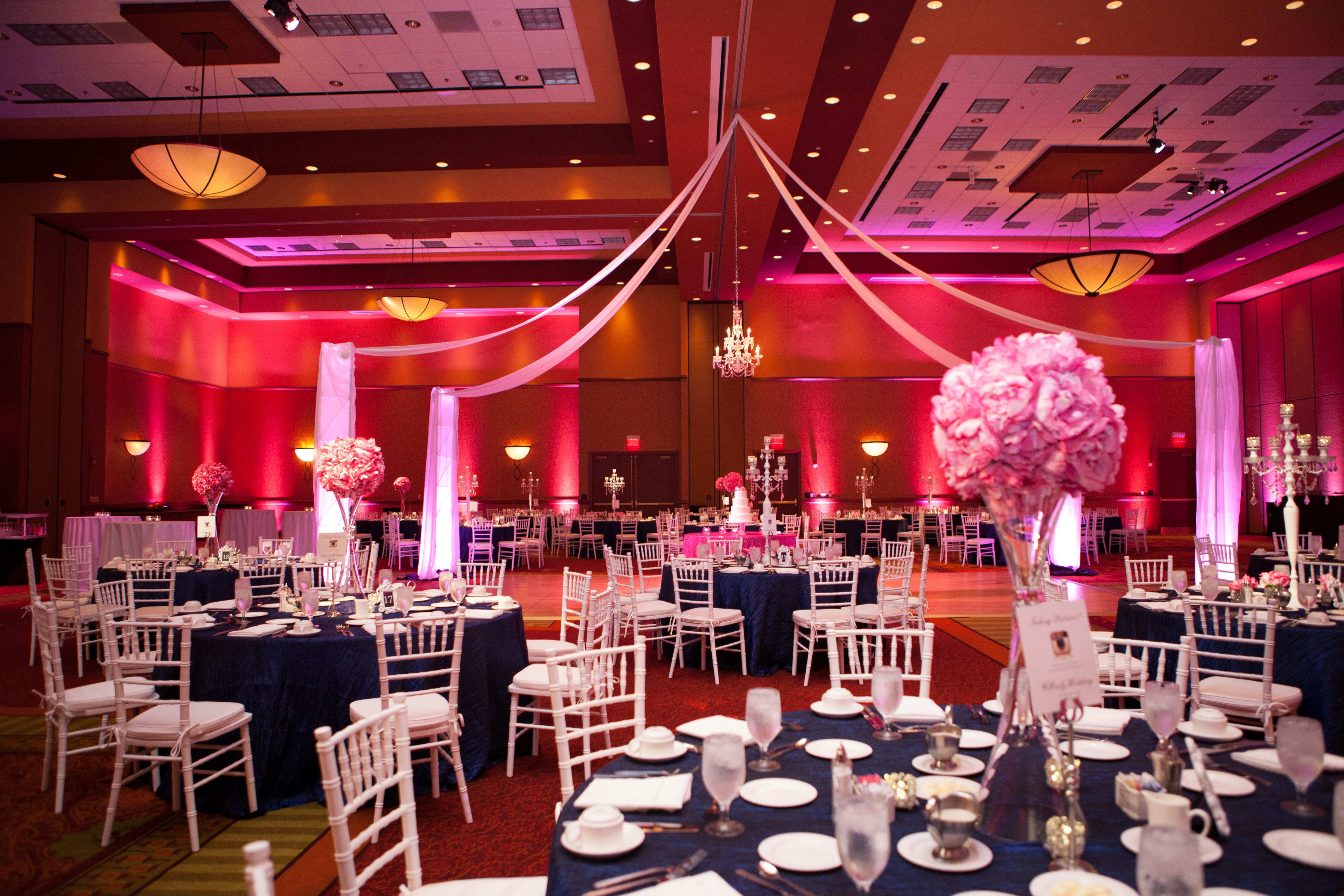 Embassy Suites By Hilton E Peoria Riverfront Conf Center 54/60