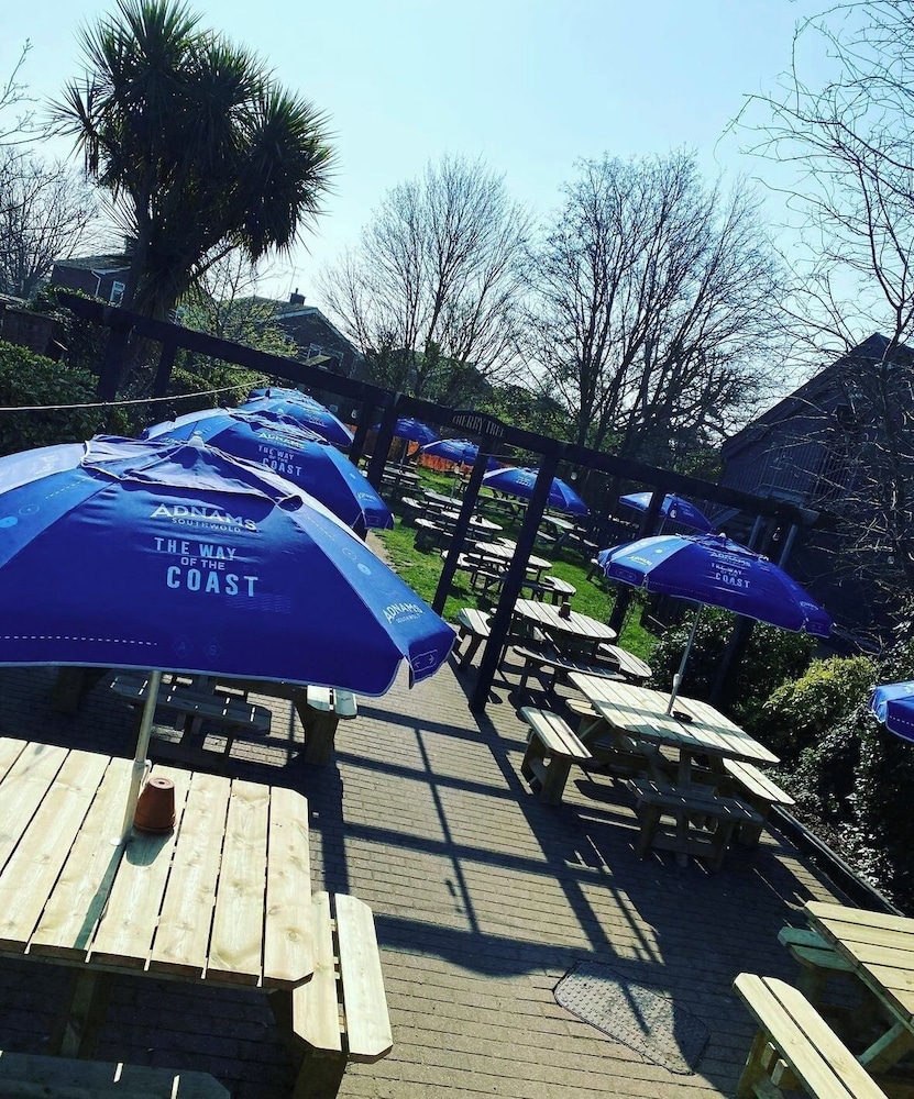 Cherry Tree Pub 28/37