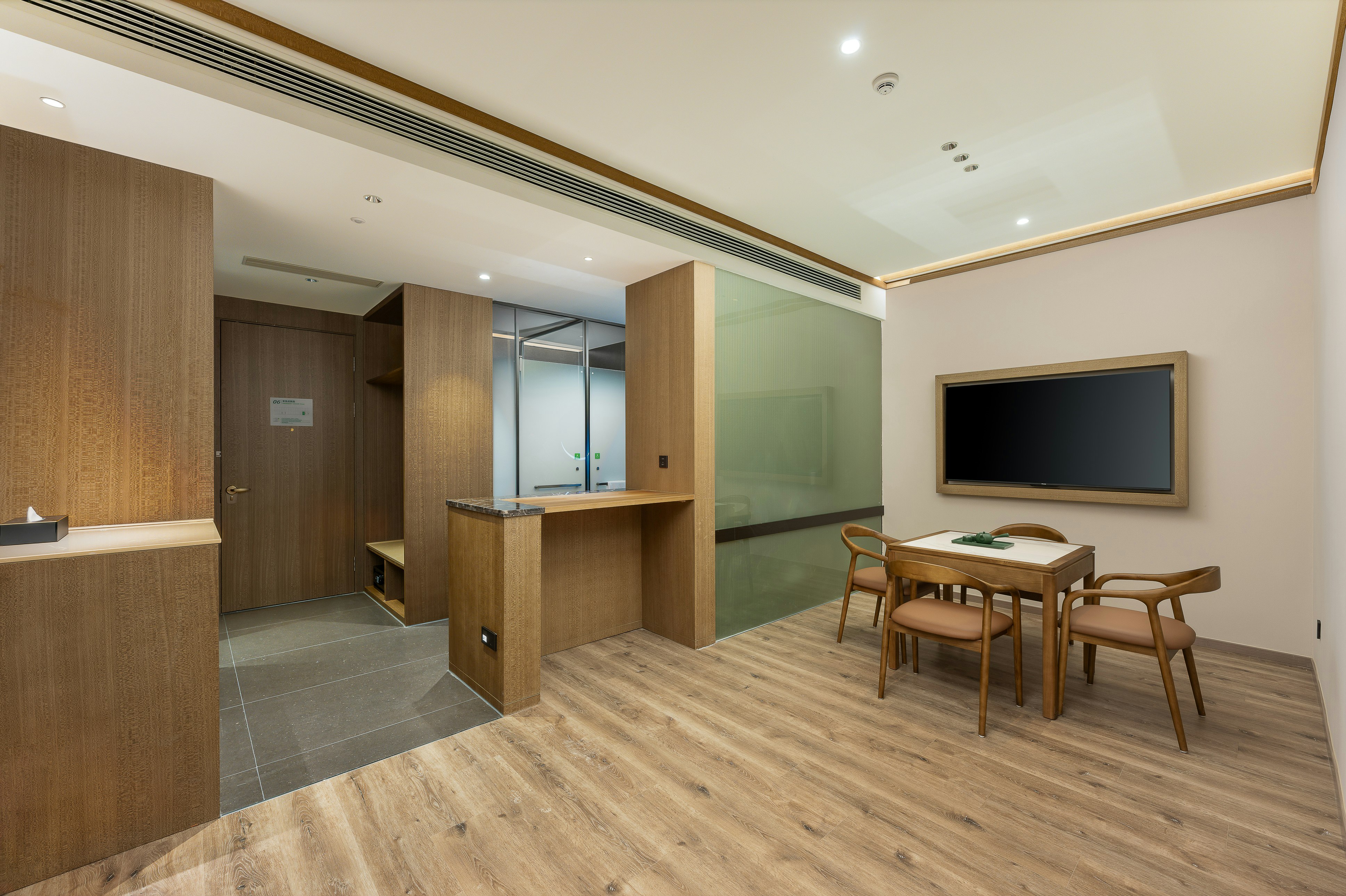 Holiday Inn Jiuhua Mountain Hot Spring Hotel 32/50