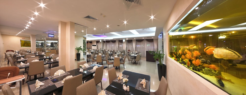 Nova Park Hotel 22/24