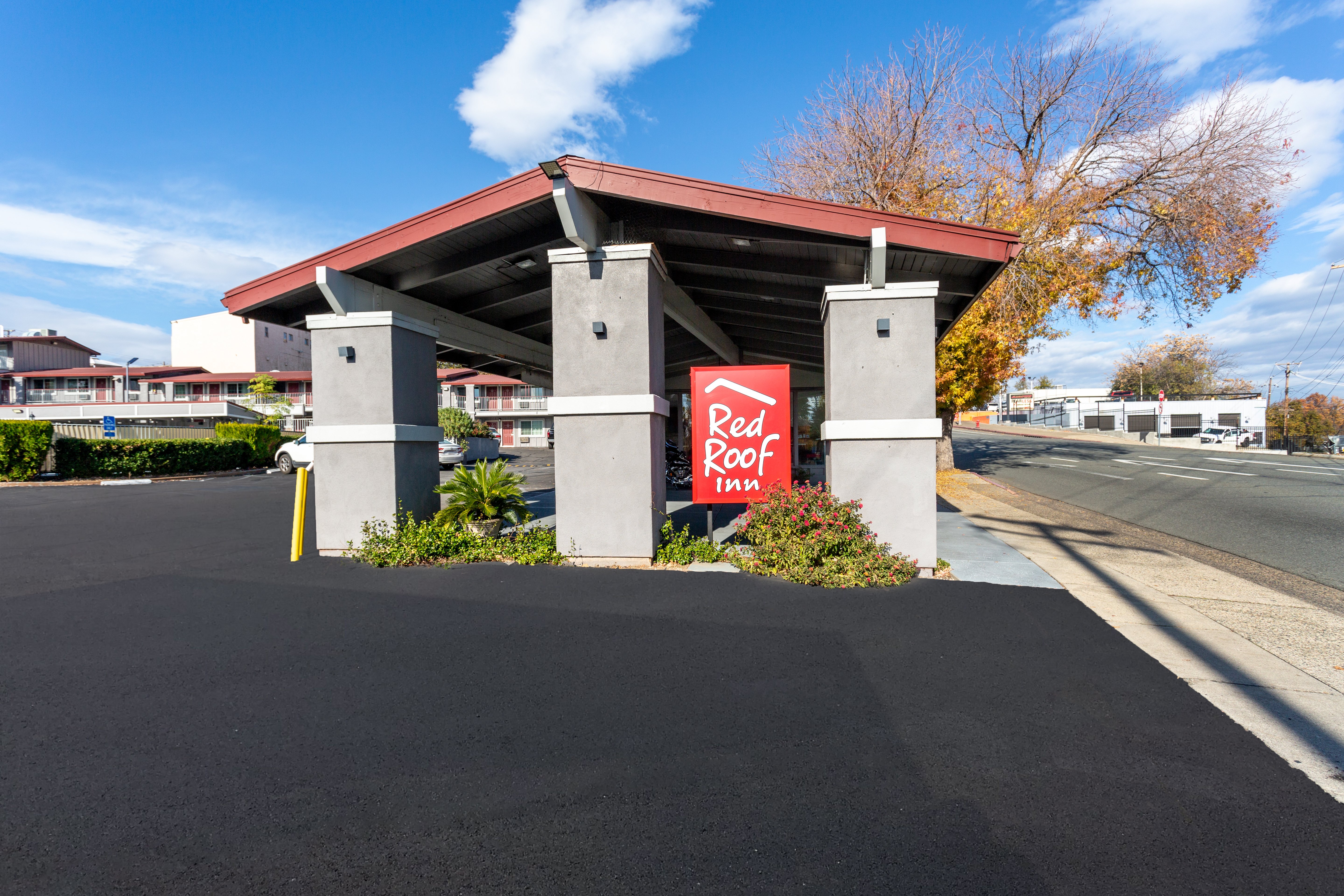 Red Roof Inn Redding (ex Ponderosa Inn) 24/26