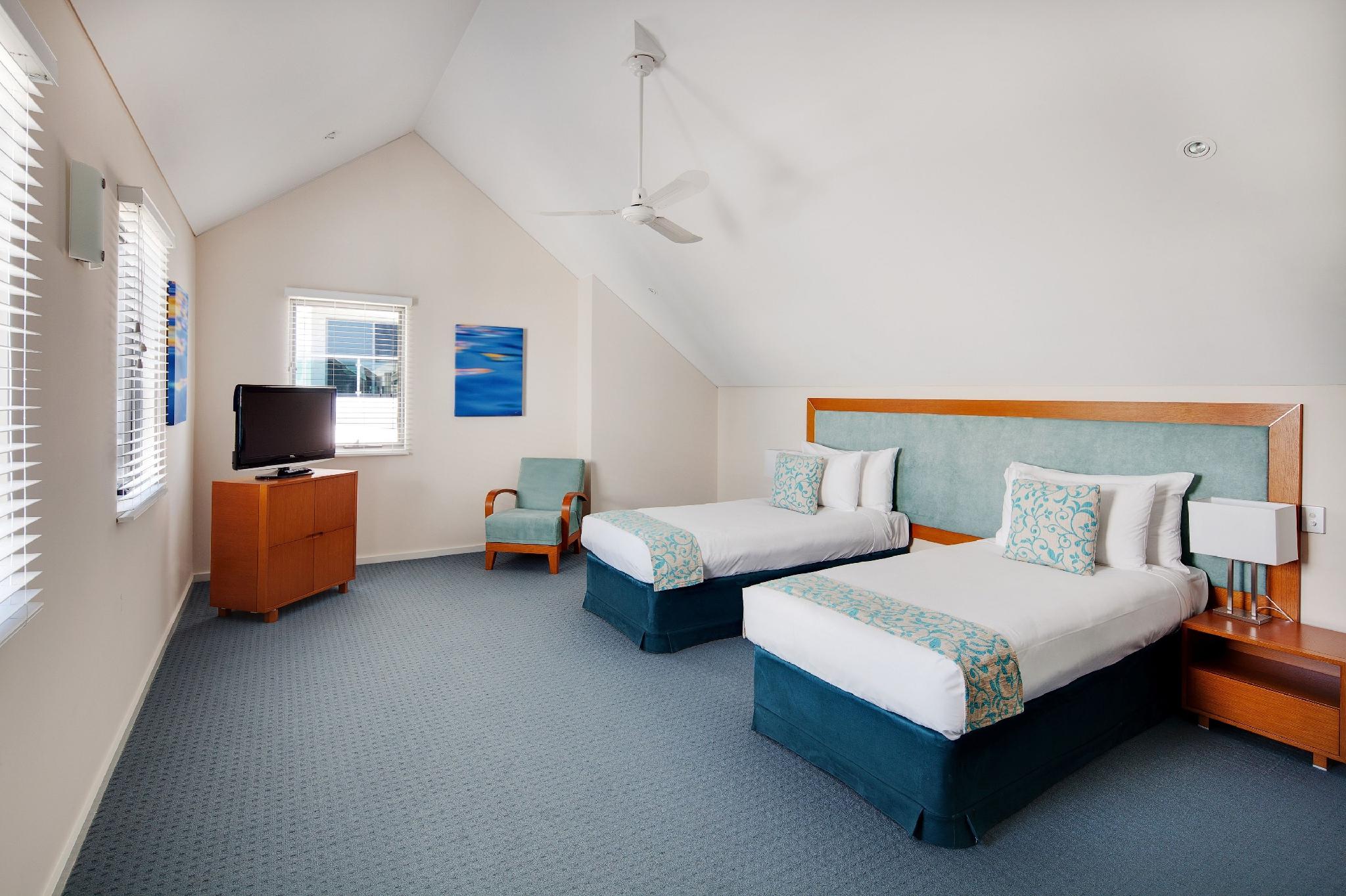 Room at Seashells Mandurah, PERTH