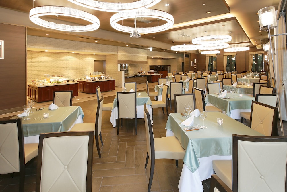 HOTEL FLORACION NASU 37/50