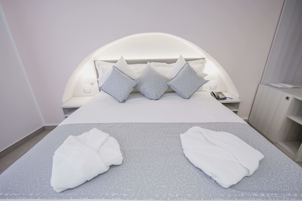 Ossuna Bay Hotel Boutique 27/66