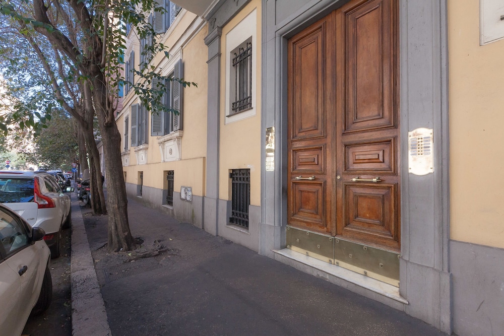 Suite Beccaria in Piazza del Popolo 57/64