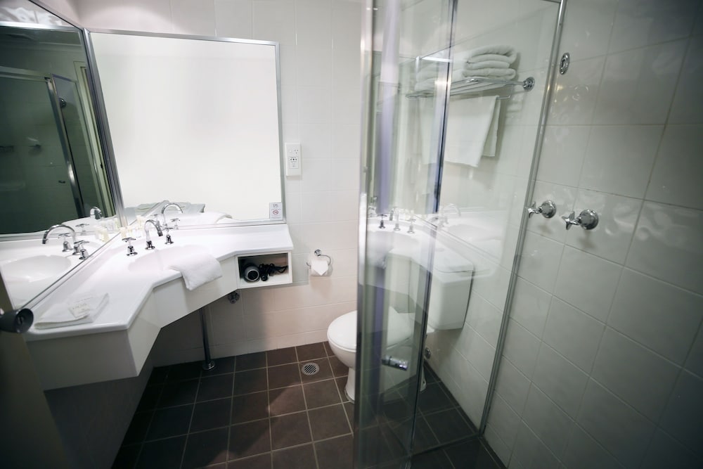 175 Hotel Westmead 15/39