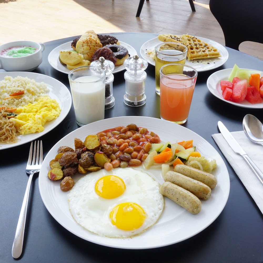 MERCURE BANDUNG CITY CENTRE 52/75