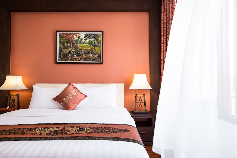 Salana Bouqitue Hotel 11/37