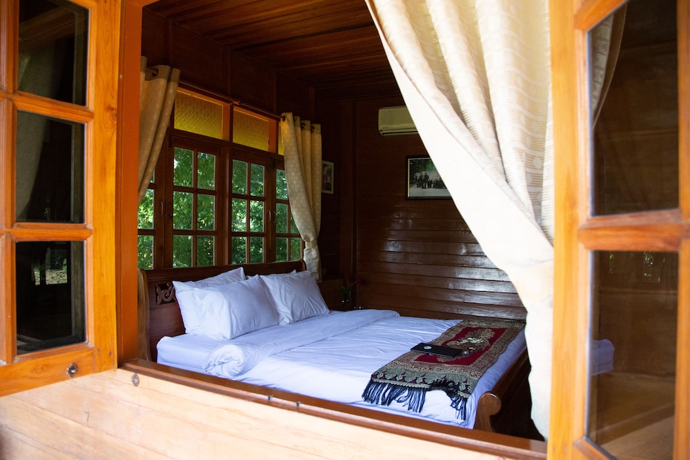 BAANPUFA RESORT 33/80