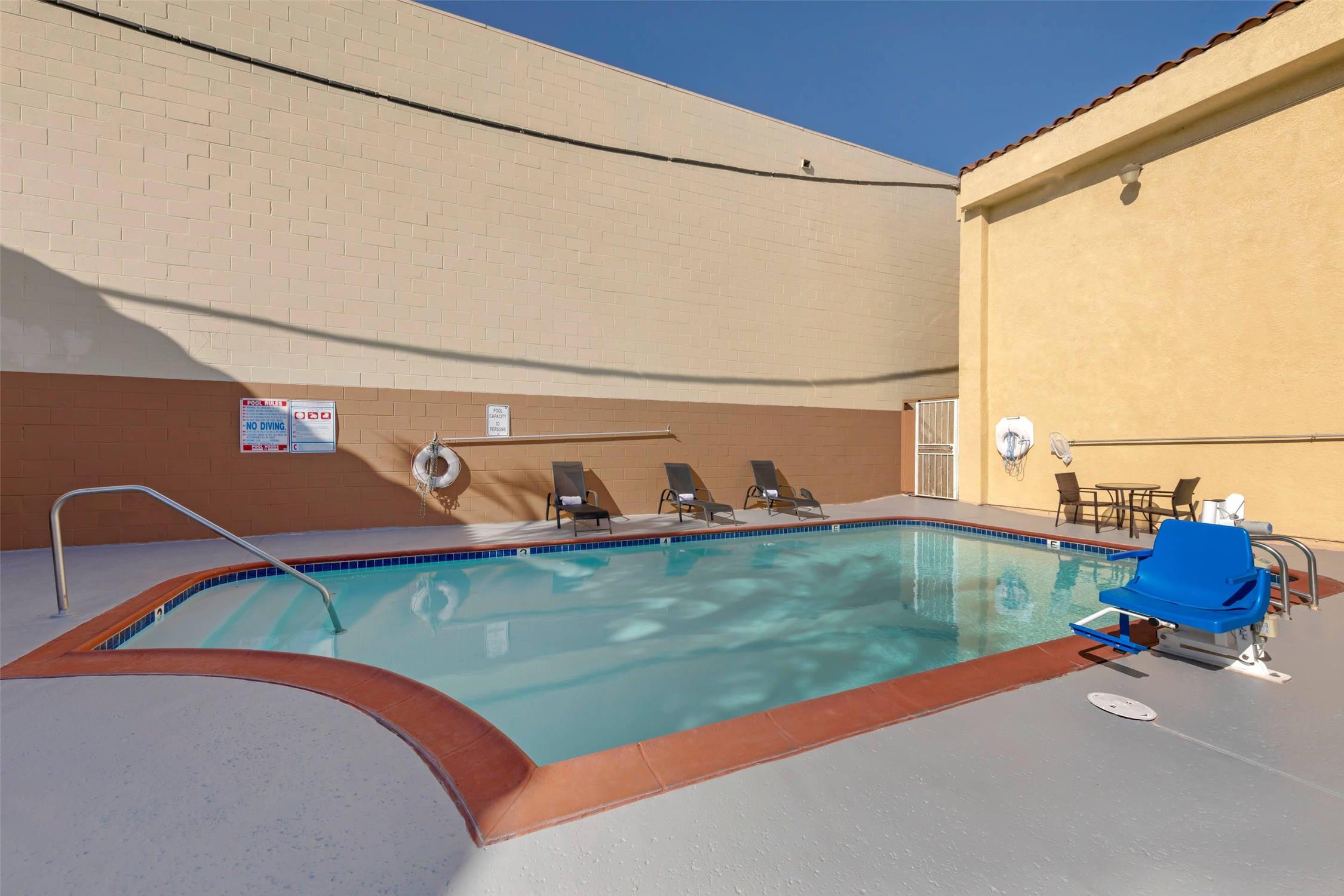 Quality Inn Near Long Beach Airport 7/13