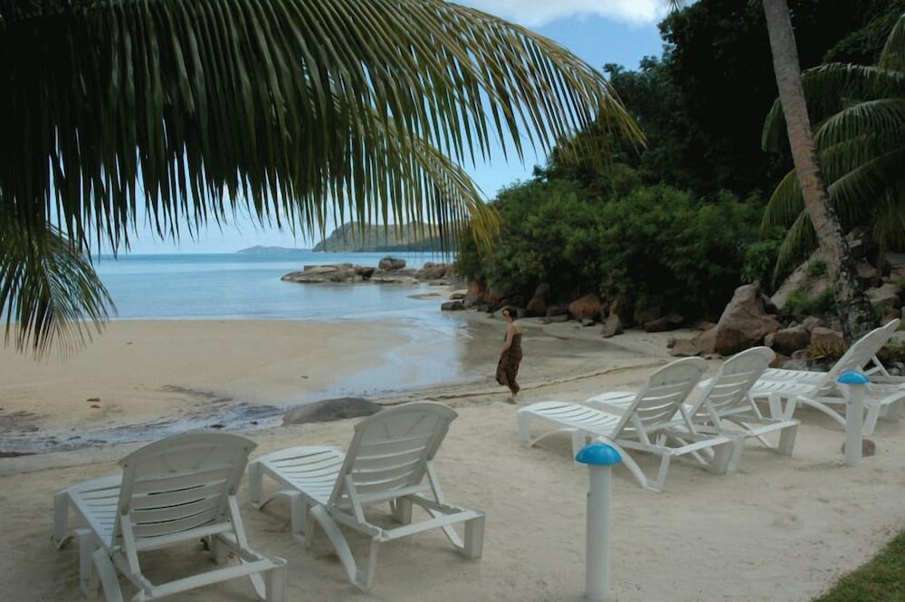 Sea View Lodge 36/38